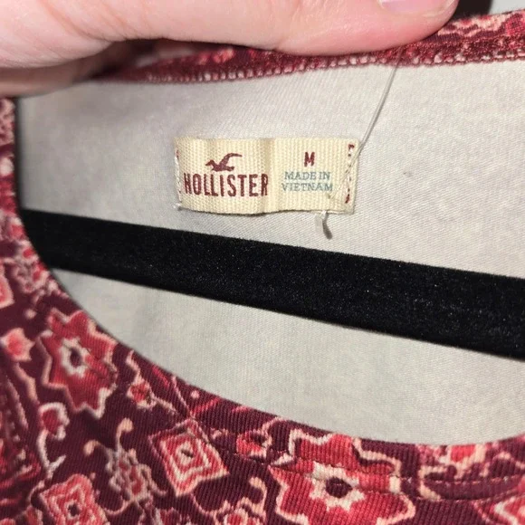 Hollister Red Geometric Medallion Print Sleeveless Skater Dress, M, Back Cut Out - Picture 5 of 9